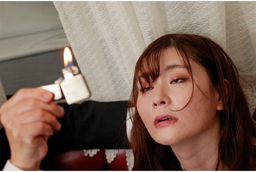 SRMC-052 Hypno-drama Event Mother-in-law Yurika Aoi Exposes The Figure Of A Beast In Front Of Her Stepchild With Her Technique Screenshot