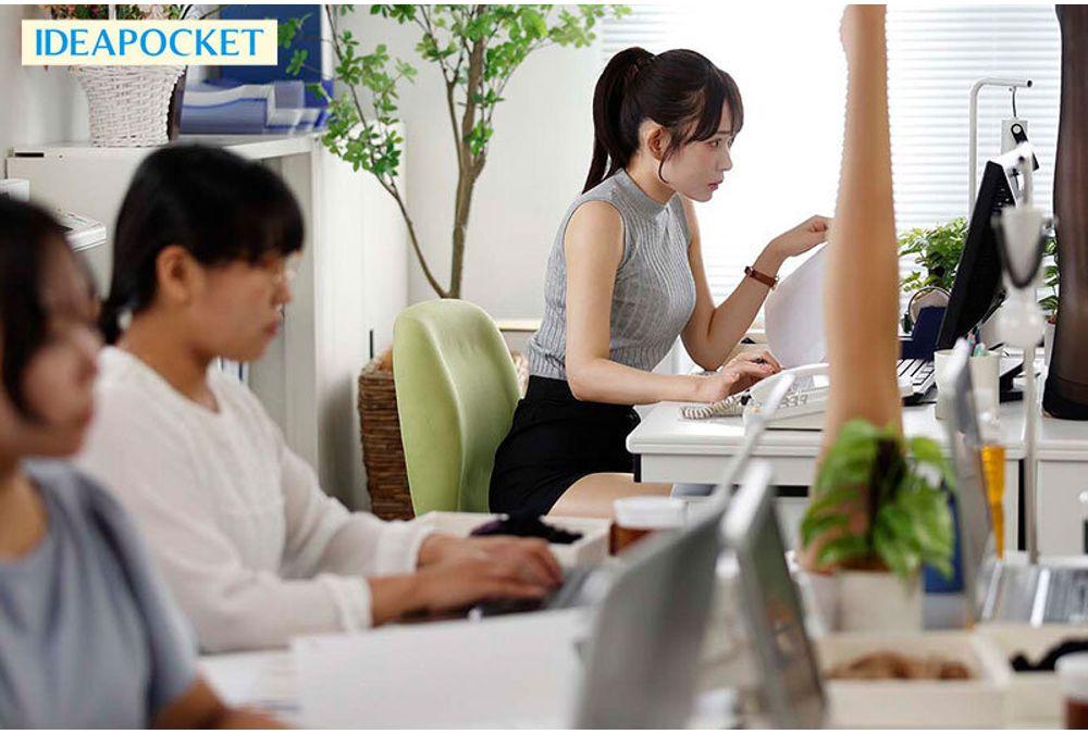 PFES-129 My Pantyhose Fetish Is Discovered And I'm Assigned To The Stocking Development Department. I Love It So Much That I Get An Erection And Can't Concentrate, So My Senior Instructor Helps Me Jerk Off With Her Beautiful Pantyhose Legs. Hono Furu Screenshot 12