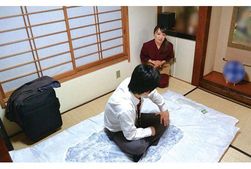 DBNK-059 I Went To A Hot Spring Where A Beautiful Waitress With A Sexy Figure Was Working And Tried To Seduce The Married Waitress With Tips... 4 Hours Screenshot 16