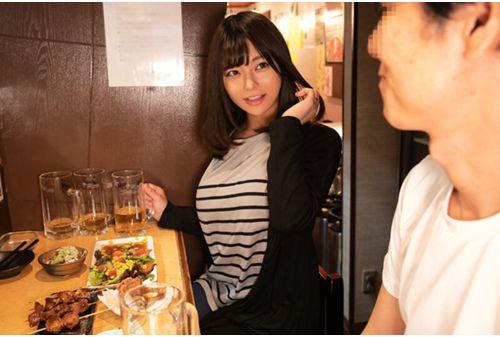 GIGL-706 It's True That Housewives Who Often "drink Alone" Have More Stress On Their Husbands! ? Izakaya Nampa Brought Home SEX Secret Shooting (2) Screenshot