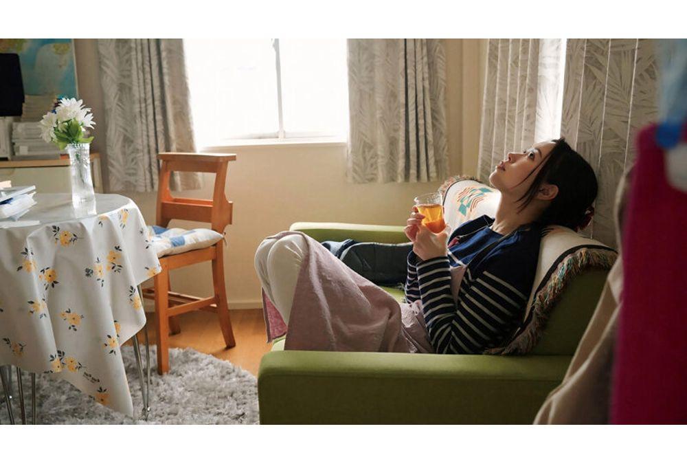 HEZ-924 The Apartment Door Is Unlocked. A Story About A Married Building Manager Who Repeatedly Had Secret Meetings With Residents While Her Husband Was Away. Haruka Ryukawa Screenshot 15