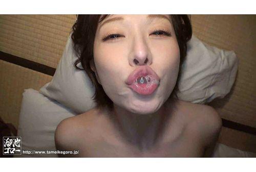 MFYD-030 Kanae Yumemi's Super Private Video! No Makeup, No Real Nature, 8 Consecutive Shots Of Semen. A Very Raw 1 Night 2 Day Hot Spring Affair Date Document (ALL 1on1) Screenshot 12