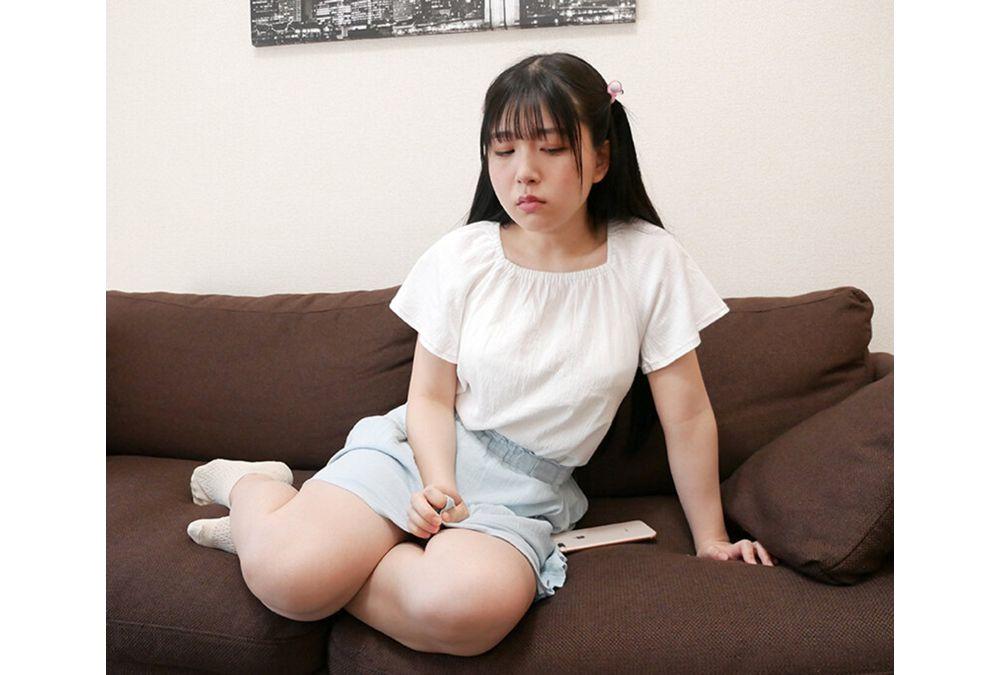 JUBE-034 A Documentary Of The Sexual Awakening Of A Popular And Innocent Girl In Class Who Is Seduced And Trained By A Creepy Middle-aged Man Until She Squirts And Urinates. Fuwari Mashiro Screenshot 20