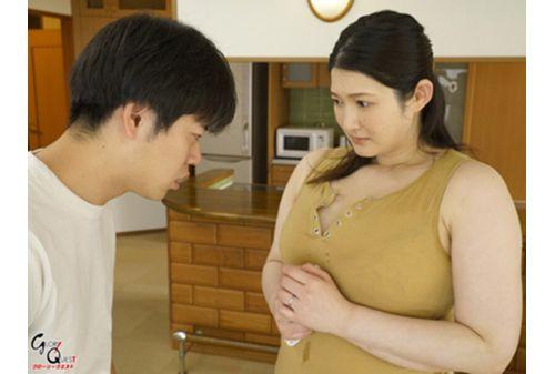 GVH-683 Son-in-law Targets His Mother-in-law's Obscenely Large Breasts Anna Tateoka Screenshot